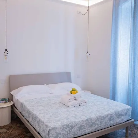 Le Stanze Dipinte, Terre Marine 3*